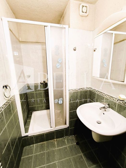 Продава се Двустаен апартамент в София, Банишора - 70 кв.м за 2857 €/кв.м - Снимка #9