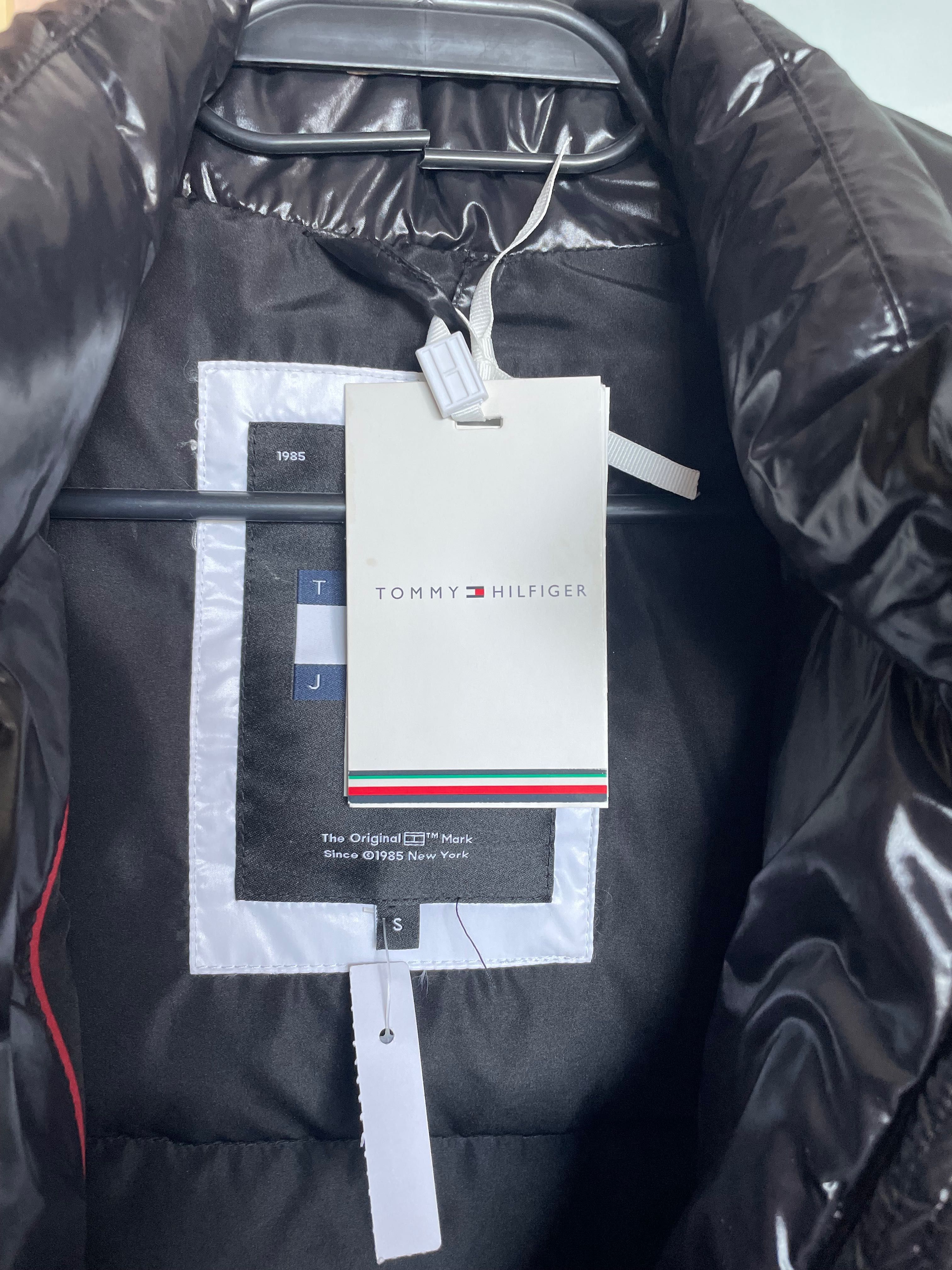 Зимно яке Tommy Hilfiger