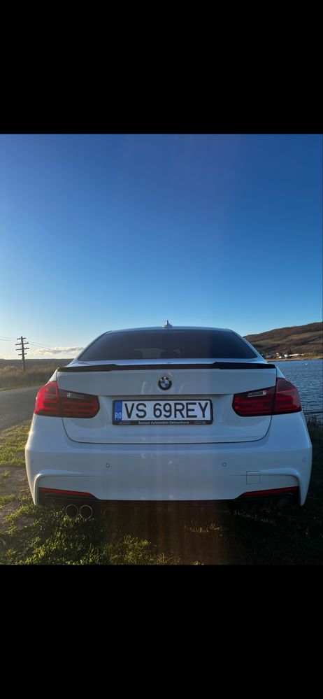 Vand bmw  f30 2.0 d DISTRIBUTIE SCHIMBATA ACUM 100km