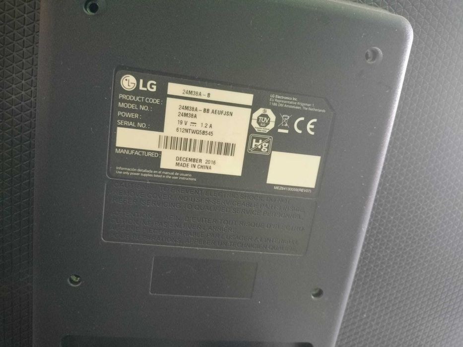 Monitor LG de 23.5'', Full HD, VGA, Negru