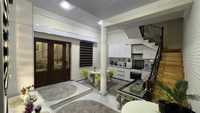 Продается роскошный дом в престижном Мирабадском районе !