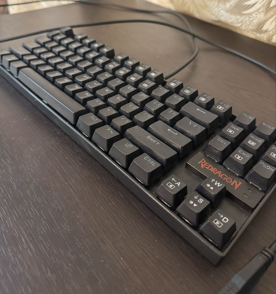 Геймърска клавиатура Redragon Kumara K552-2
