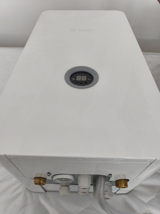 Centrala termica pe curent și boiler electric