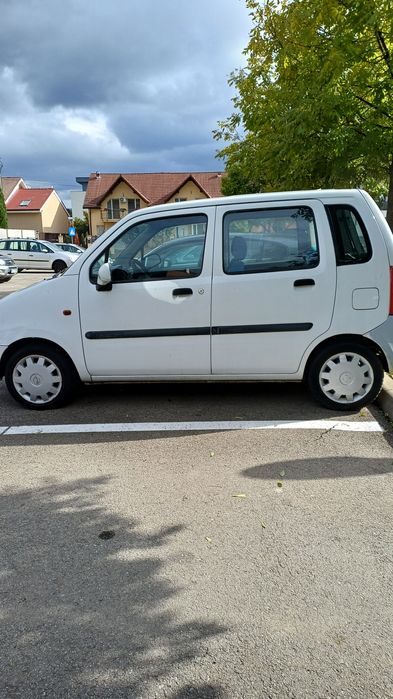 Opel agila 1.0 benzina