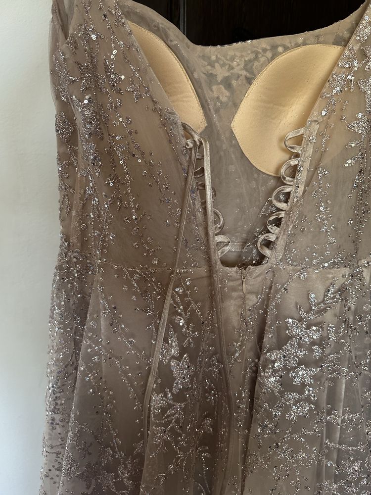 Rochie eleganta plina de paiete