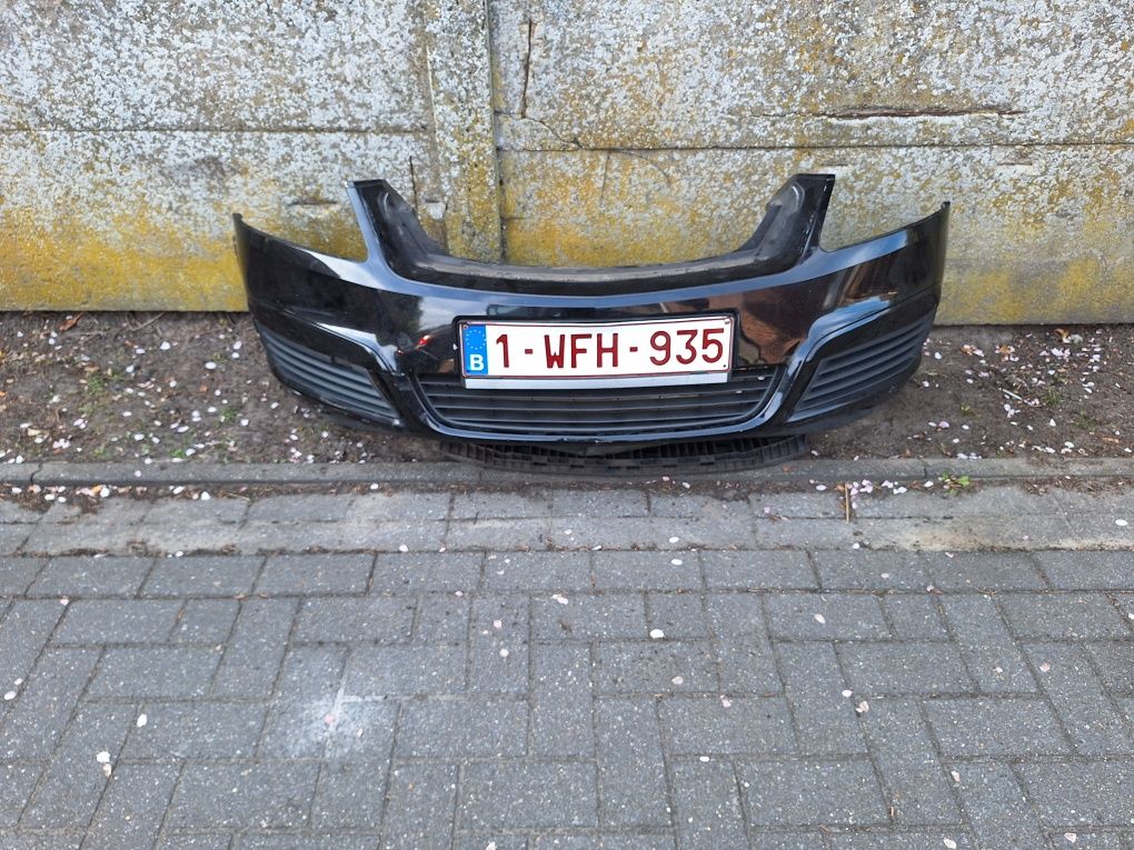 Vand piese opel zafira b