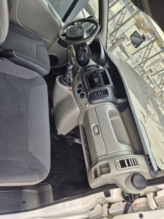 Vand Opel Vivaro Euro 5 pas lung 2014