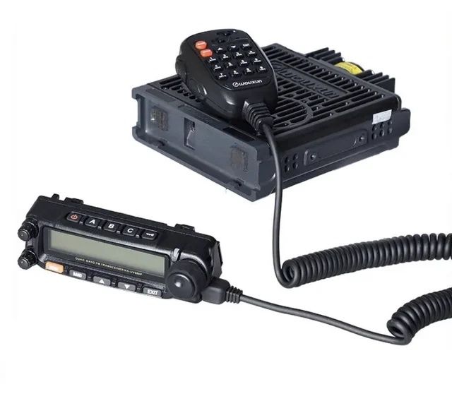 Statie Radio Wouxun KG-UV980P Quad-Band 50W cu accesorii de instalare