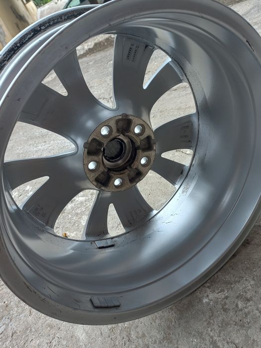 18.5x115 Opel Astra Gtc Opc Insignia Оригинални GM 7.5j et41 Без Криво