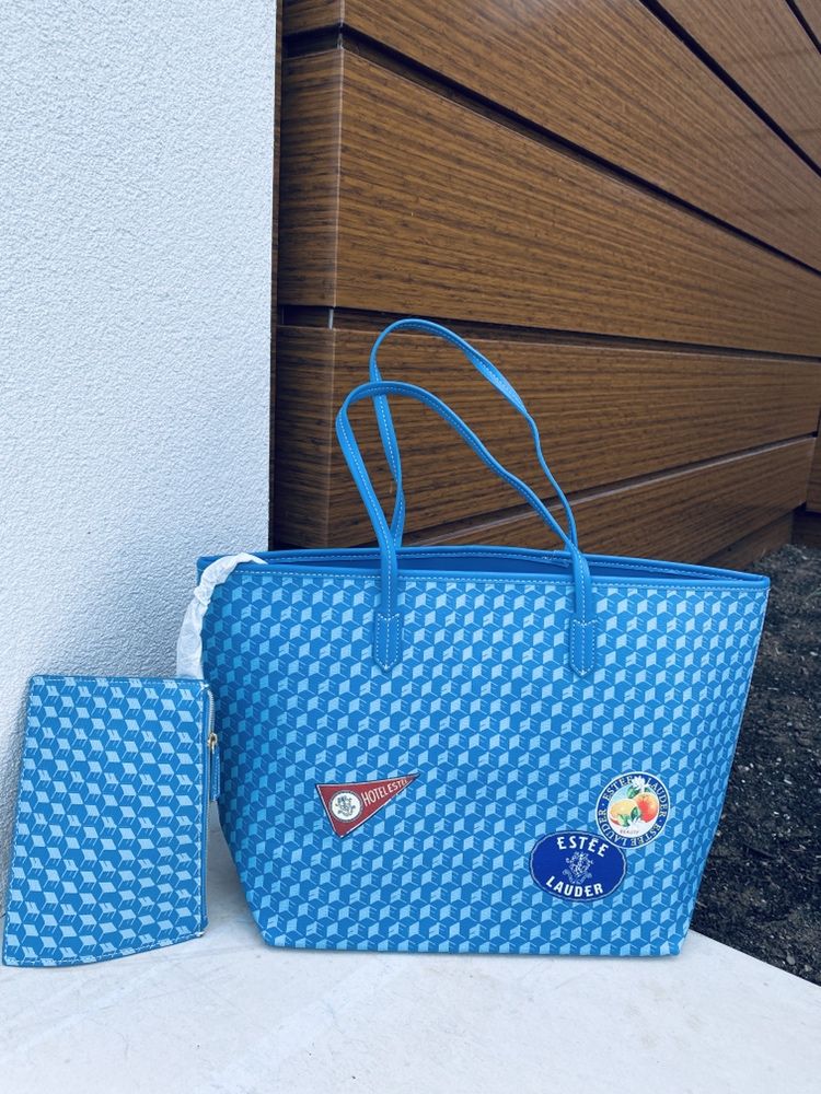 Estee Lauder нова оригинална чанта с портмоне