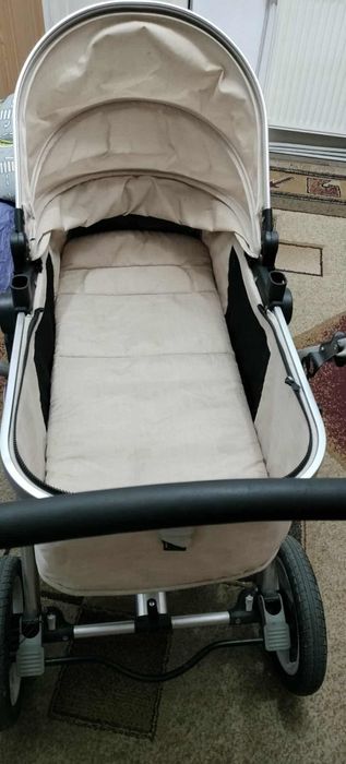 De vanzare cărucior leagăn electric functional