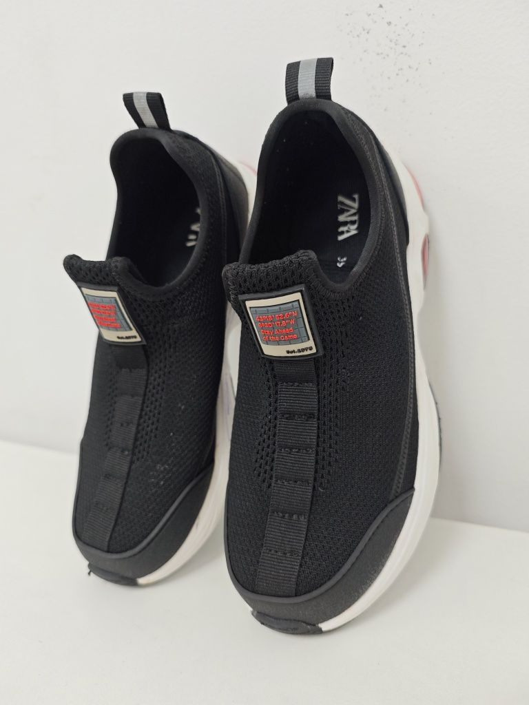 Текстилни кецове Zara, 35
