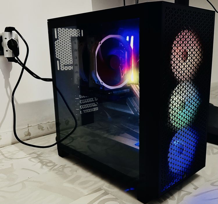 PC Gaming - AMD Ryzen 7 7800X3D - 32GB DDR5 - RTX 4060 Ti.