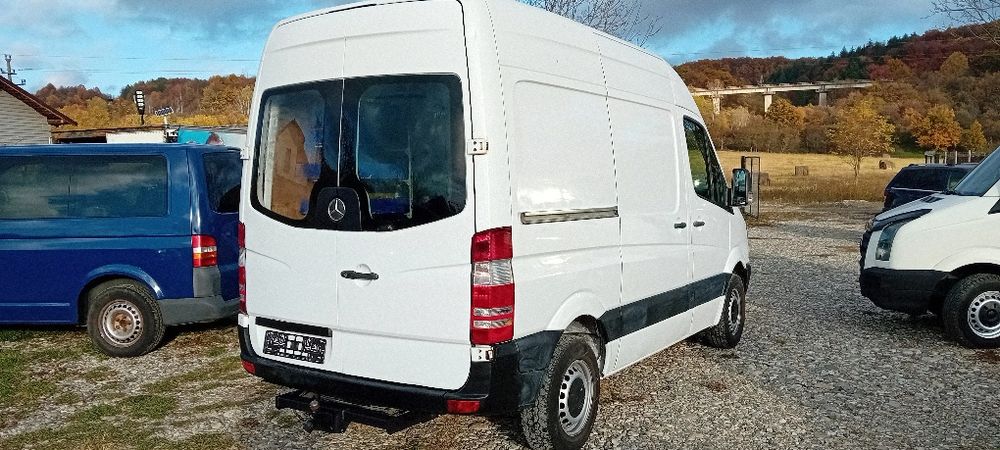 Mercedes Sprinter 2.2Diesel EURO5/ usi pe ambele parti/ adus de 2zile