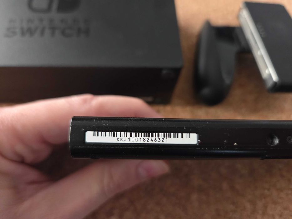 Конзола Nintendo Switch пълен комплект