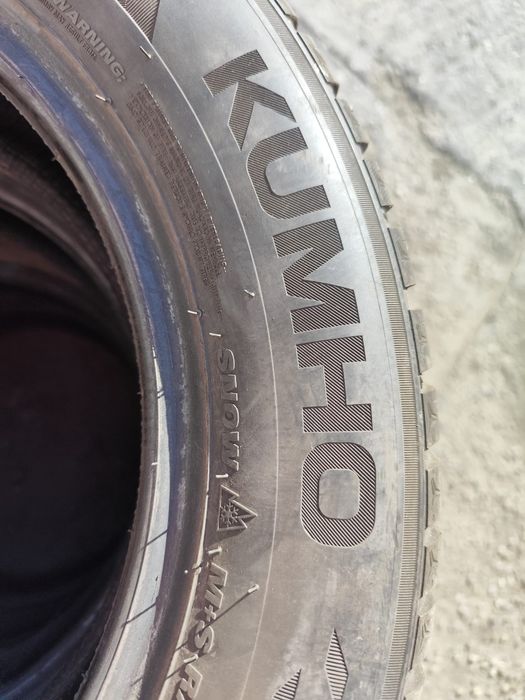 Anvelope 205 60 R16 kumho iarna m+s