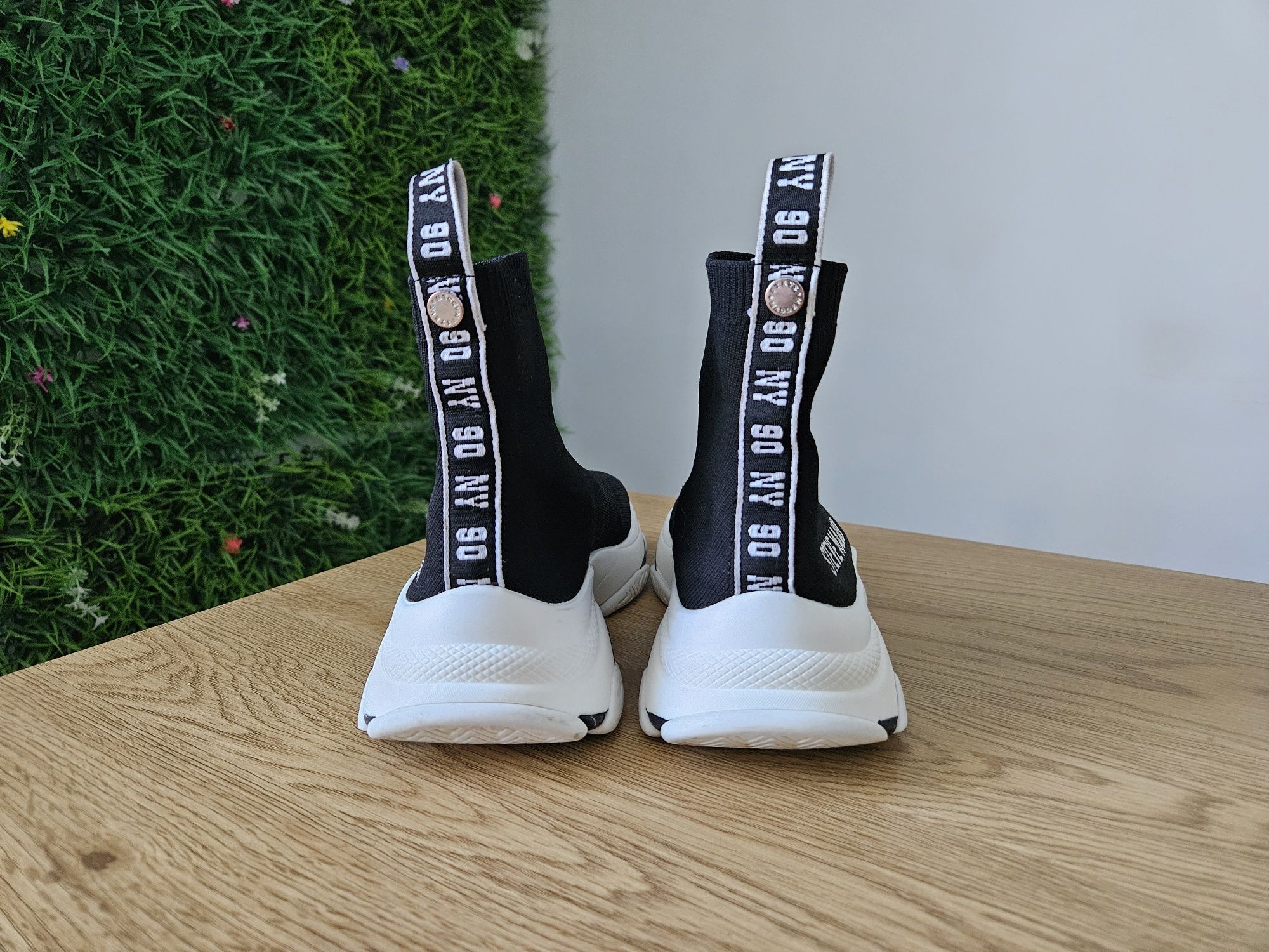 Steve Madden - 39 номер сникърси