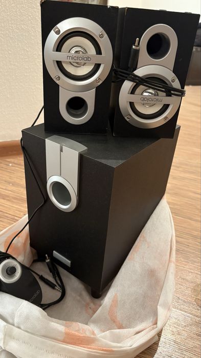 колонка Microlab