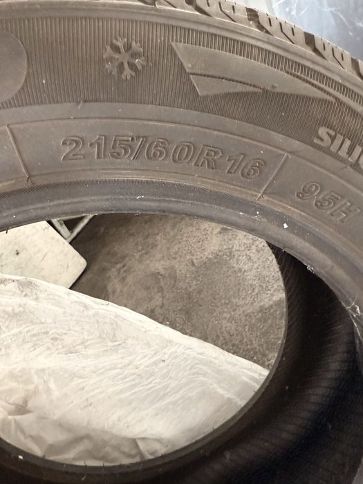 Рещина новая 215/60/R16 зима