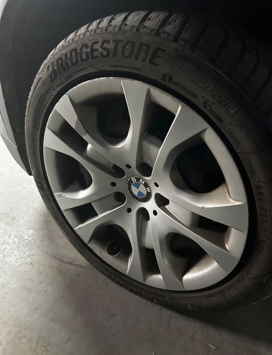 Vând jante R17 pentru X1
