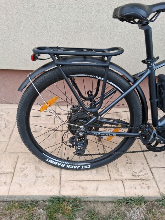 Vand bicicleta electrica care se accelerează de la buton