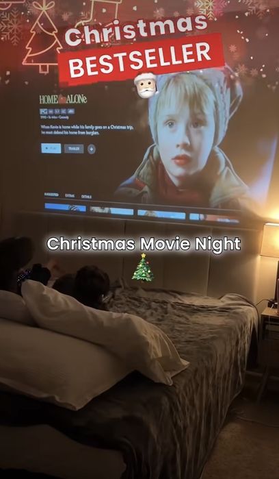 De vânzare vidio proiector cubic nou