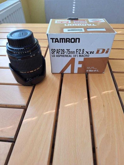 Продавам Nikon D610 с обектив Tamron AF 28-75mm f2.8 IF Macro