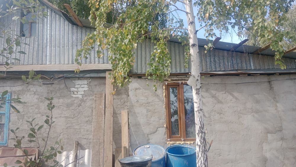 Продам дачу район старый мясокомбинат 8,8 соток имееться домик ч
