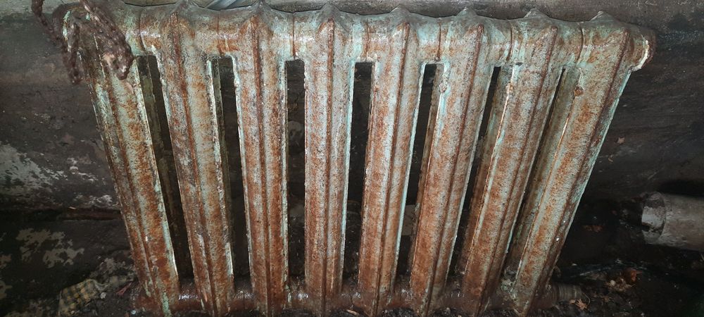 Чугунная батарея