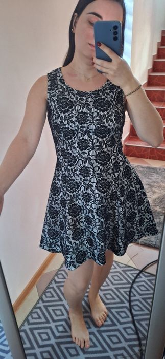 Rochie scurta broderie