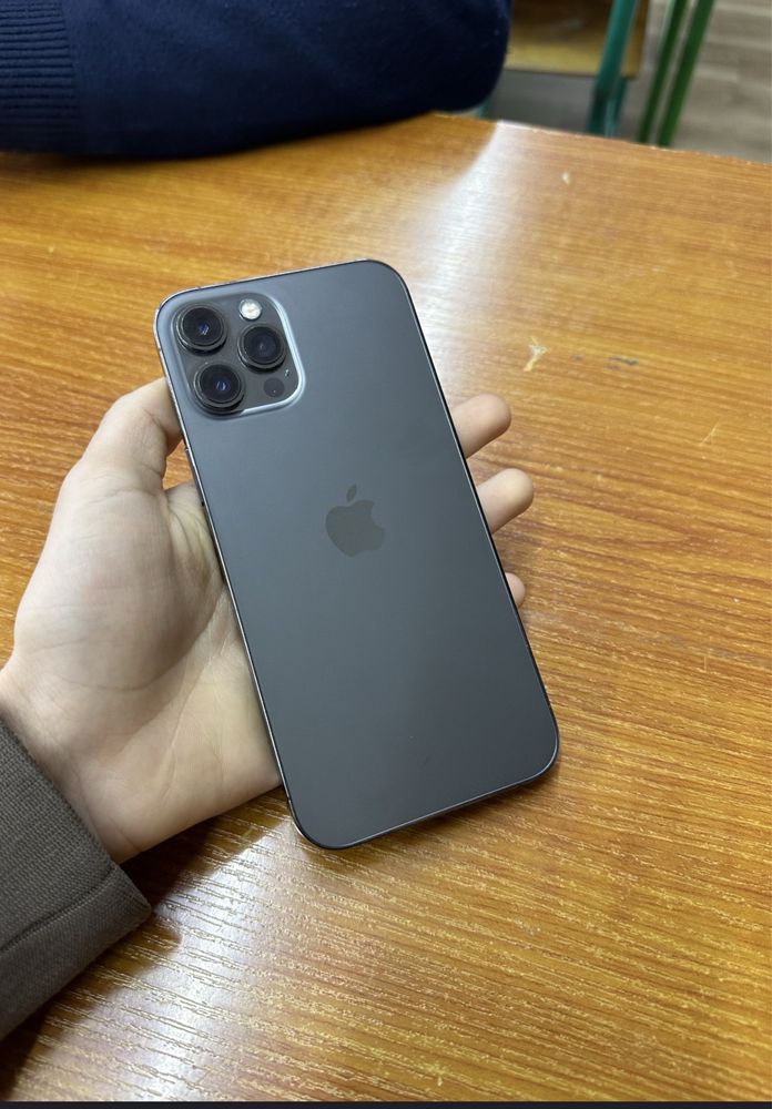 Iphone 12 Pro Max ideal srochna sotiladi