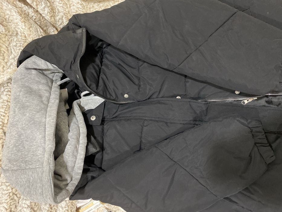 куртка черная,зима с капюшоном