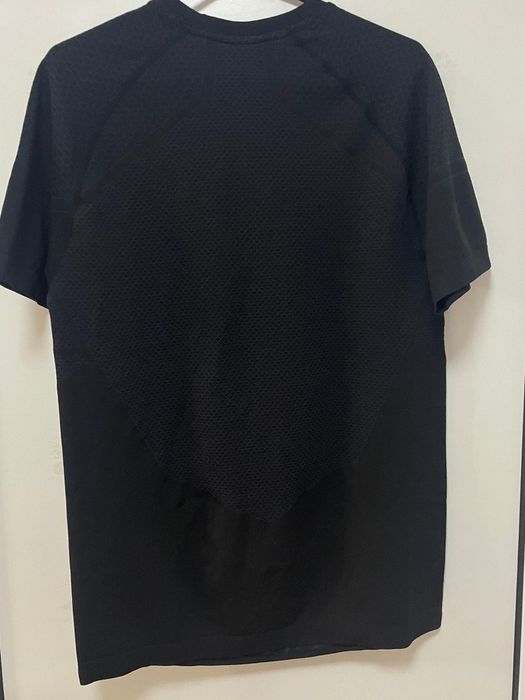 Gymshark Тениска - Onyx V3