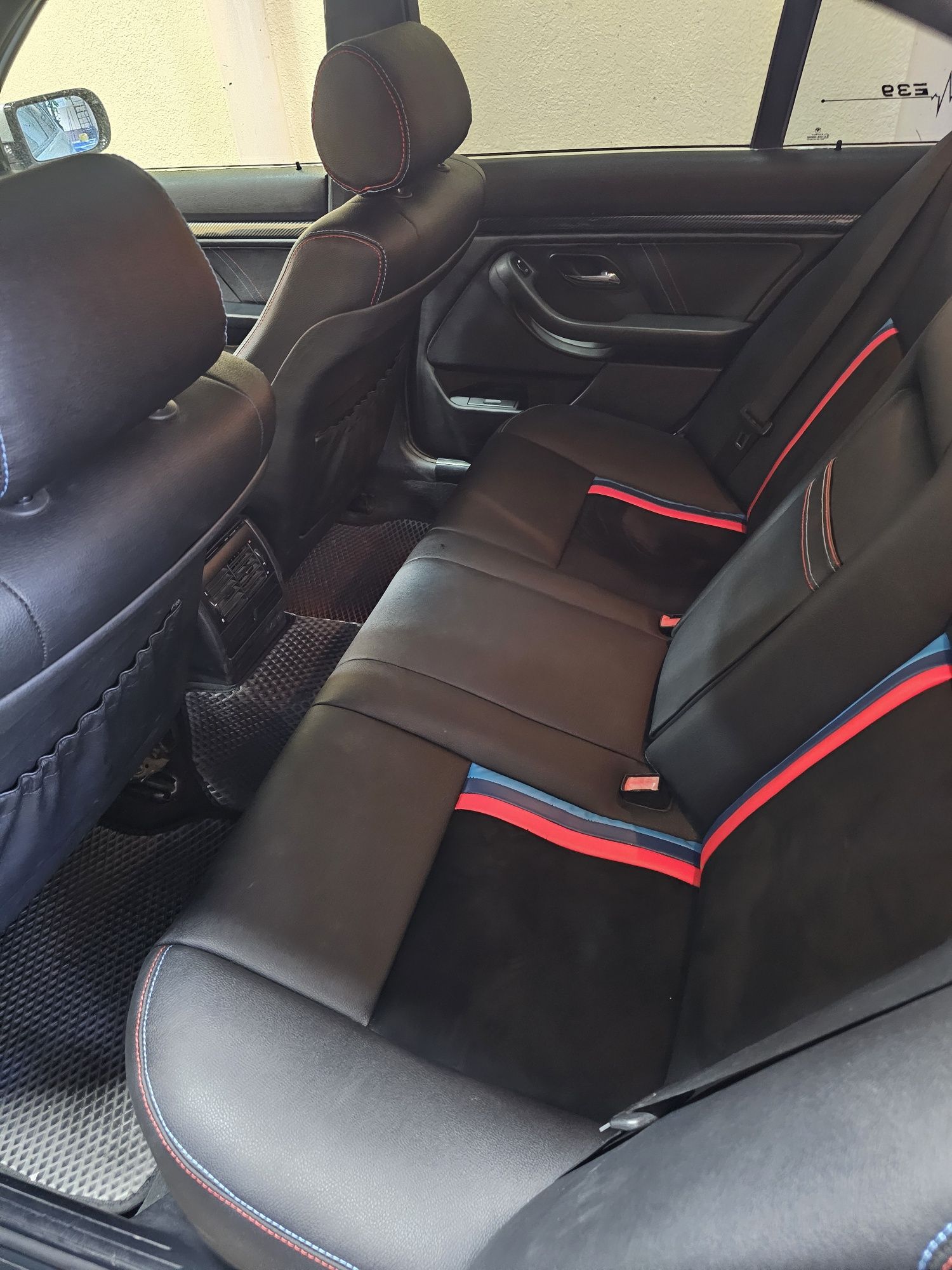 BMW E39 Sotiladi