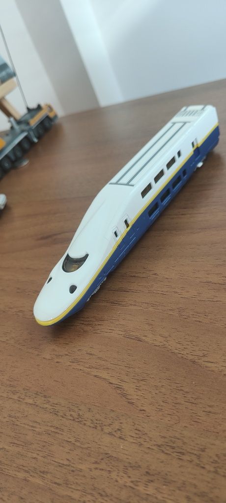 Tren metalic japonez de mare viteză Segatoys!
