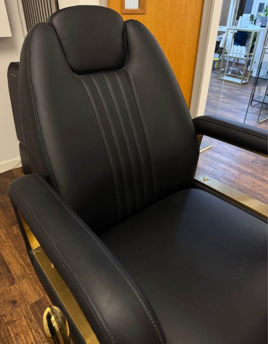 хидравличен фризьорски / бръснарски стол