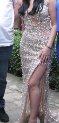 Бална рокля