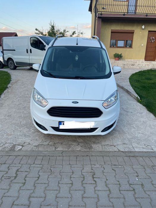 Ford Tourneo Courier Euro 6, motor 1.5 Diesel, stare perfecta