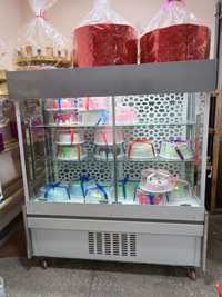 продаётся витрины холодильник в идеальном состоянии