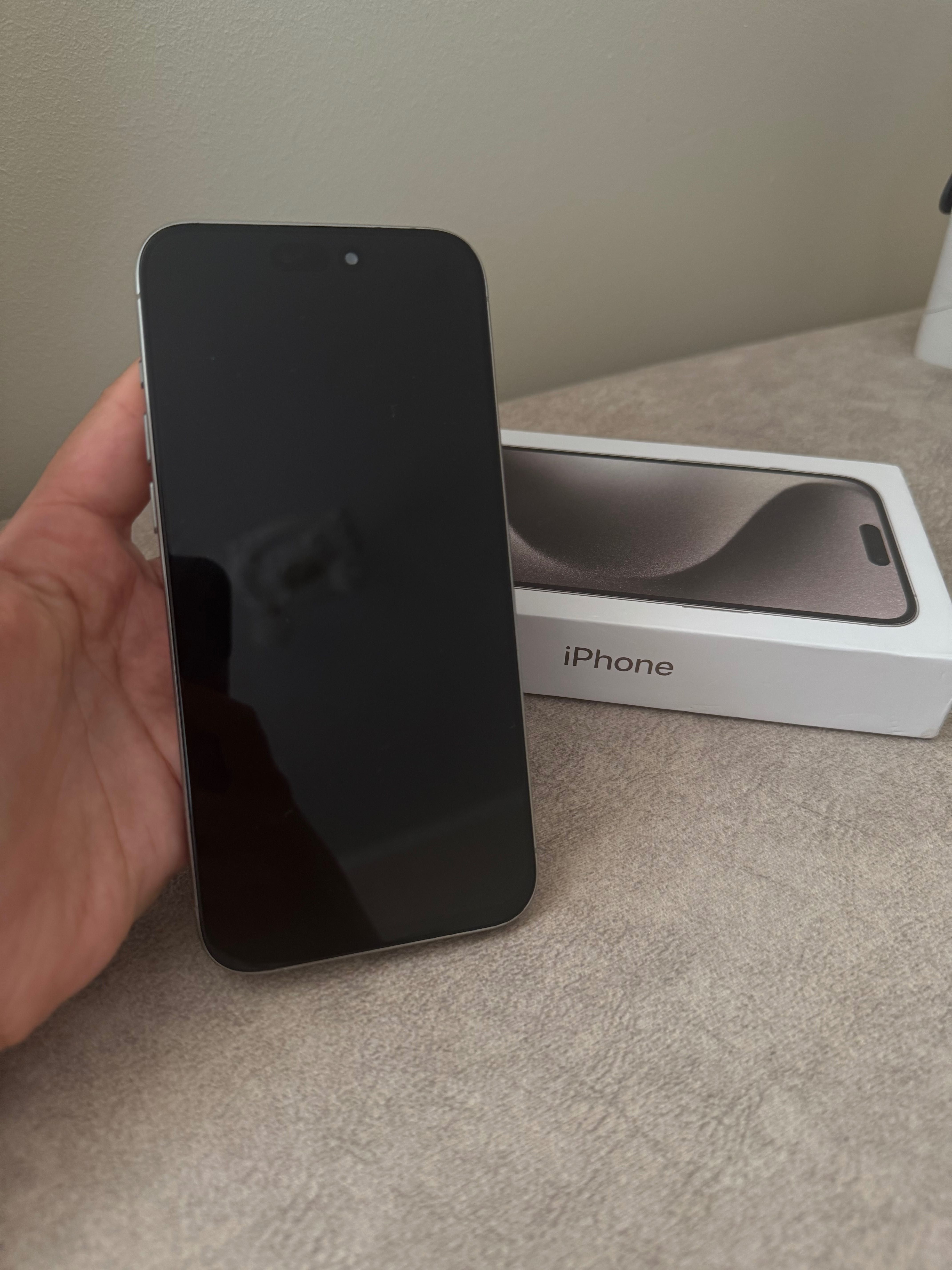 İphone 15 pro max 1tb