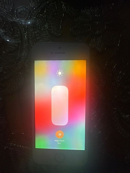 IPhone 5s 16 gb karopka dakumenti yoq