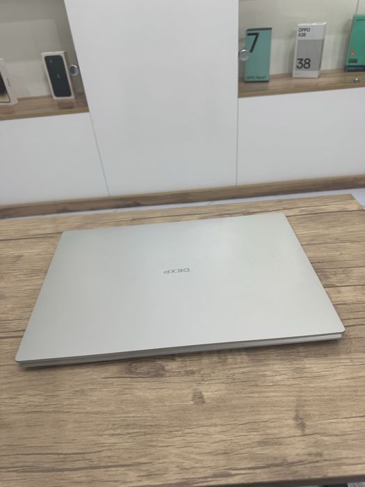 Ноутбук Dexp C15