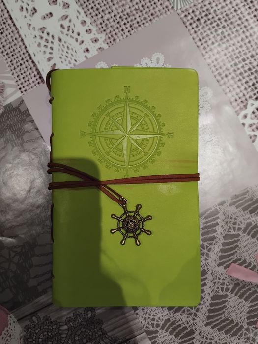 Тефтер нов компас