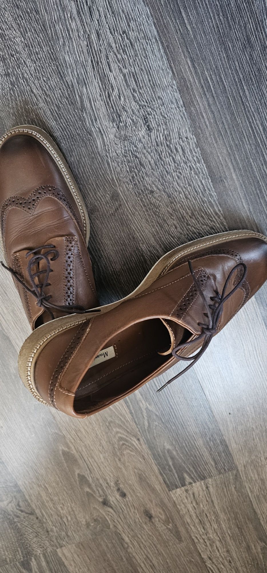 Massimo Dutti  ,  Timberland, Adidas, Converse