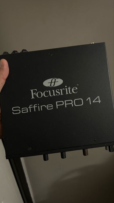 Продам звуковую карту Focusrite Saffire PRO 14
