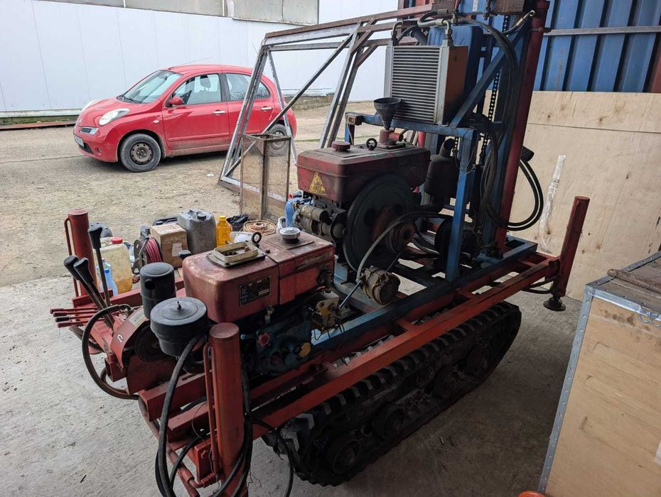 Utilaj de forat apă SUNMOY HC300D–SH + 150 m prăjini + 5 sape diferite