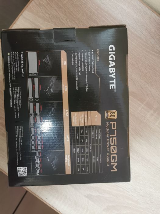 Sursa pc gigabyte modulara P750GM noua