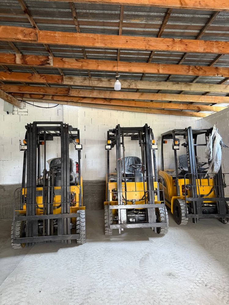 Hyster Погрузчик кара 2 тонн 2025
