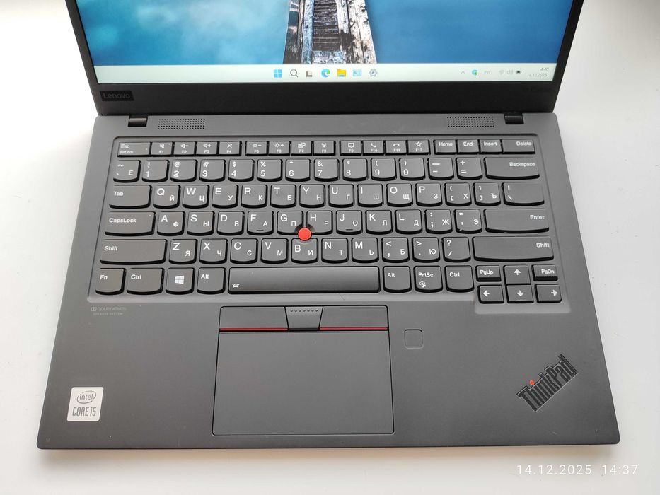 Lenovo ThinkPad X1 Carbon gen8 /i5/8/256/FHD/IPS