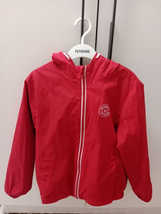 Продам ветровку рост 116